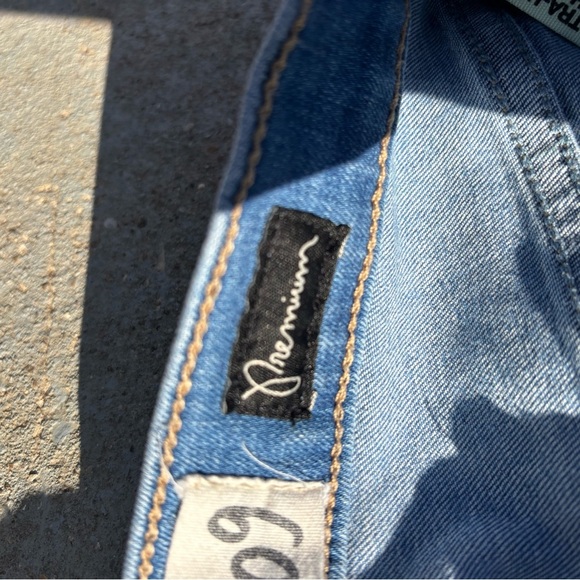 Garage Jeans — Size 9 - Picture 6 of 10